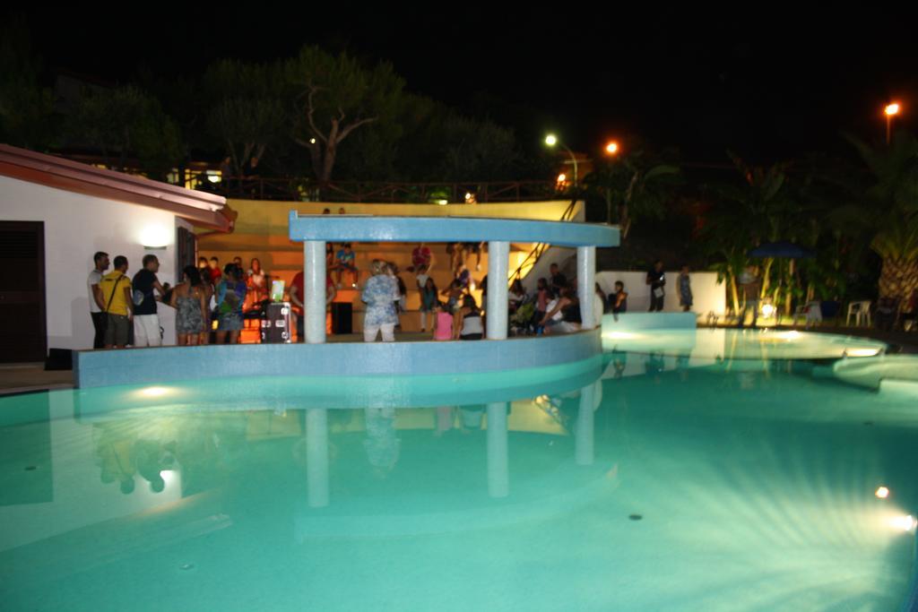 Residence Hotel La Taverna Capo Vaticano Exteriér fotografie
